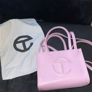 Mini bubblegum telfar , worn twice . Perfect condition dust bag included